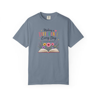 Making a Difference Every Day Teacher Shirt, Teaching with Heart Tee, Inspirational Teacher Gift, Cute Floral Teacher T-Shirt