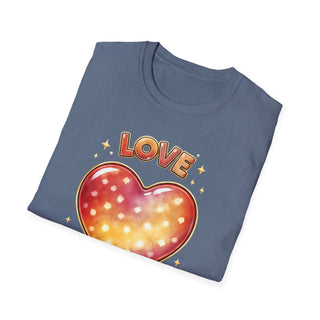 Love Heart Graphic T-Shirt, Cute Aesthetic Red Gold Heart Shirt for Women