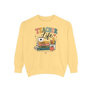 Teacher Life Retro Sweatshirt, Cute Vintage Teacher Crewneck, Coffee Teach Inspire Repeat Gift for Teachers and Educators