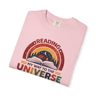 Retro Reading My Way to the Universe Book Lover Bookworm Librarian Tee