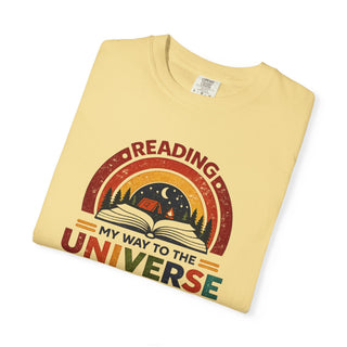 Retro Reading My Way to the Universe Book Lover Bookworm Librarian Tee