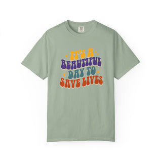 It's a Beautiful Day to Save Lives Nurse Shirt, Retro RN LPN Tee, Healthcare Worker Gift, Nurse Appreciation Shirt, Medical Professional Graphic Tee