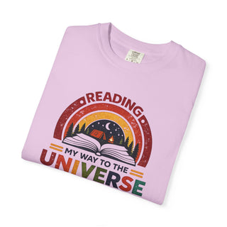 Retro Reading My Way to the Universe Book Lover Bookworm Librarian Tee