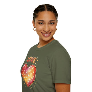 Love Heart Graphic T-Shirt, Cute Aesthetic Red Gold Heart Shirt for Women